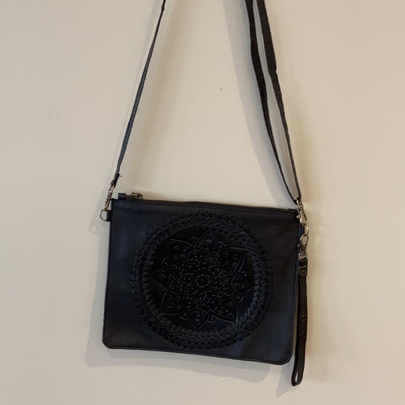 100% pure soft leather hand bag and clutch - Picture 2 of 2